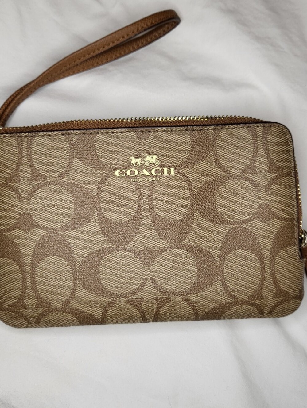 Coach Double Corner Zip Wristlet